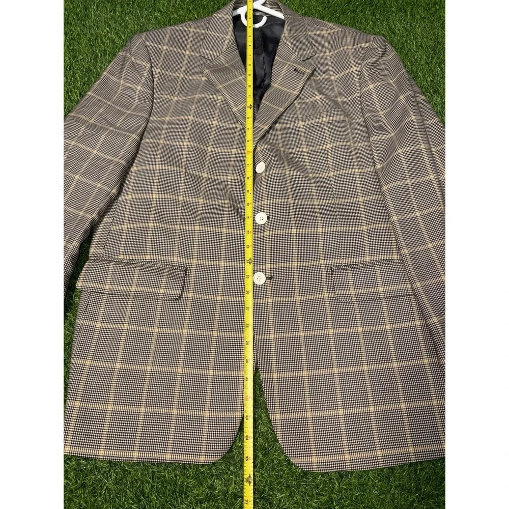 Vintage Mantoni Milan Italy 100% virgin wool 3 button blazer suit coat Men's: 44